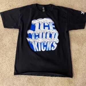 Men’s adidas shirt